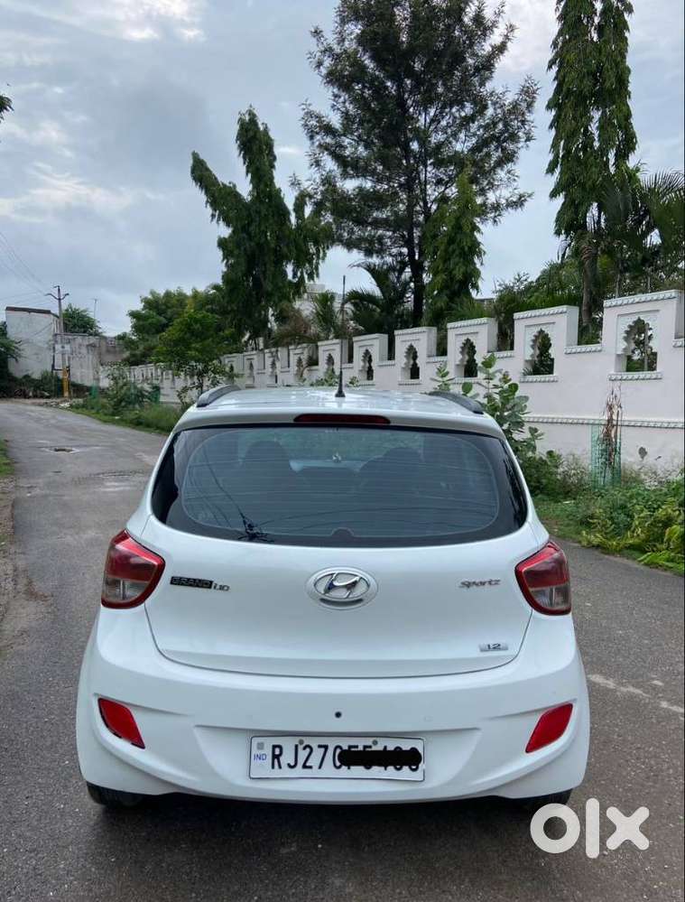 Hyundai Grand I10 Sportz 1.2 Kappa Vtvt, 2017, Petrol