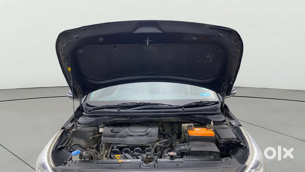Hyundai Verna 1.6 Vtvt Sx, 2018, Petrol