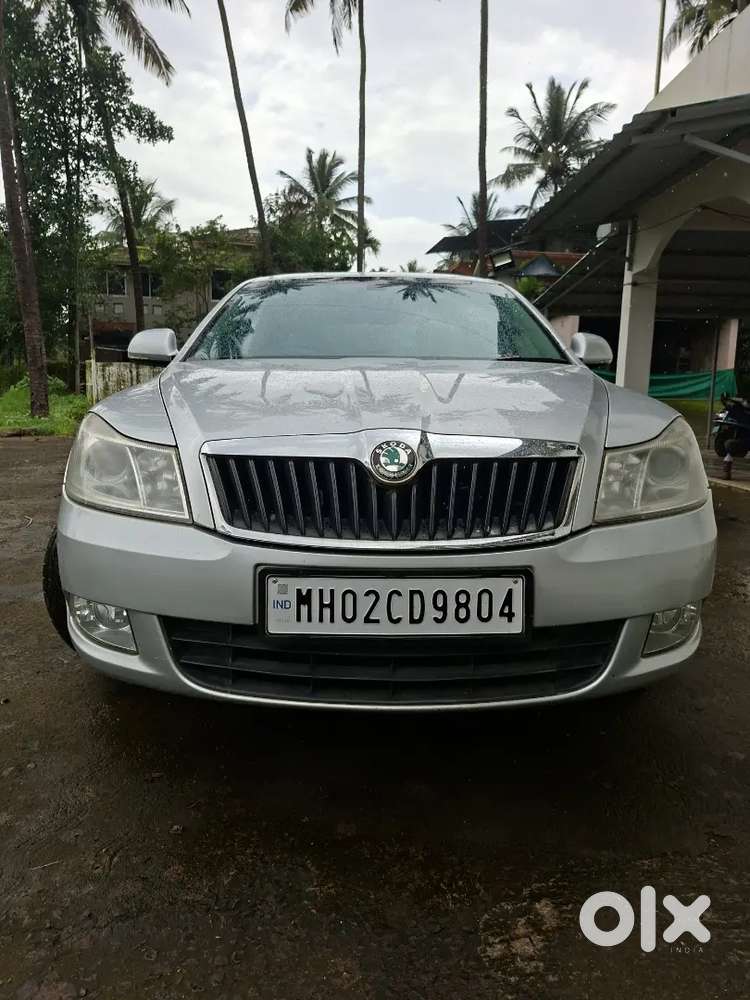 Skoda Laura Elegance 2011 Diesel