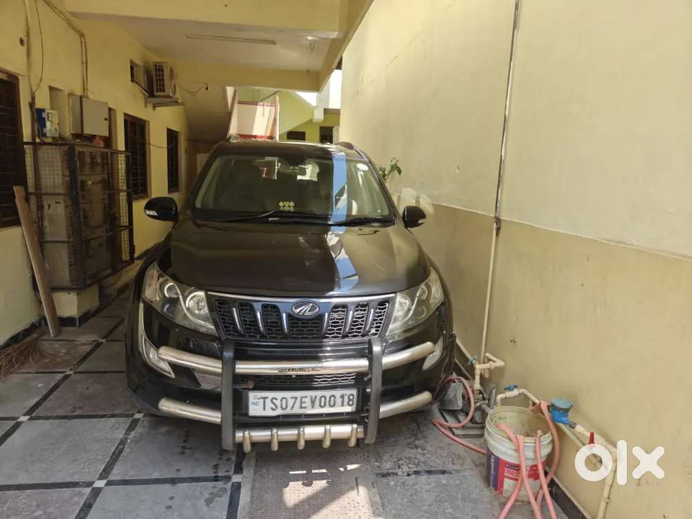Xuv 500 With Neat Condition