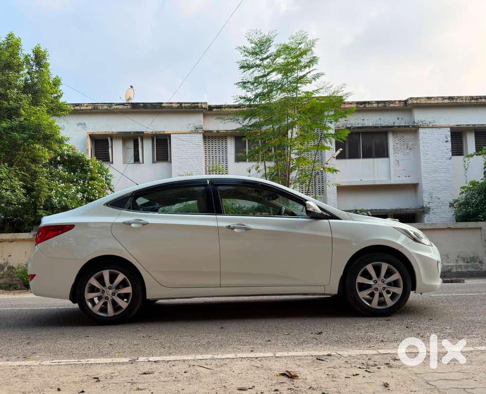 Hyundai Fluidic Verna 1.6 Vtvt S(o), 2011, Petrol