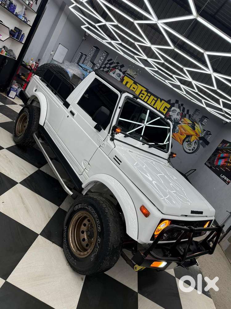 Maruti Suzuki Gypsy King St Bsiii, 2009, Petrol