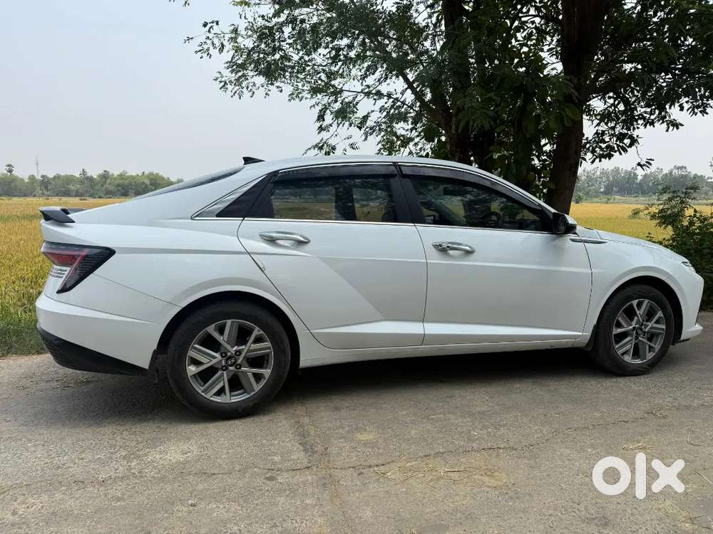 Hyundai Verna 2025