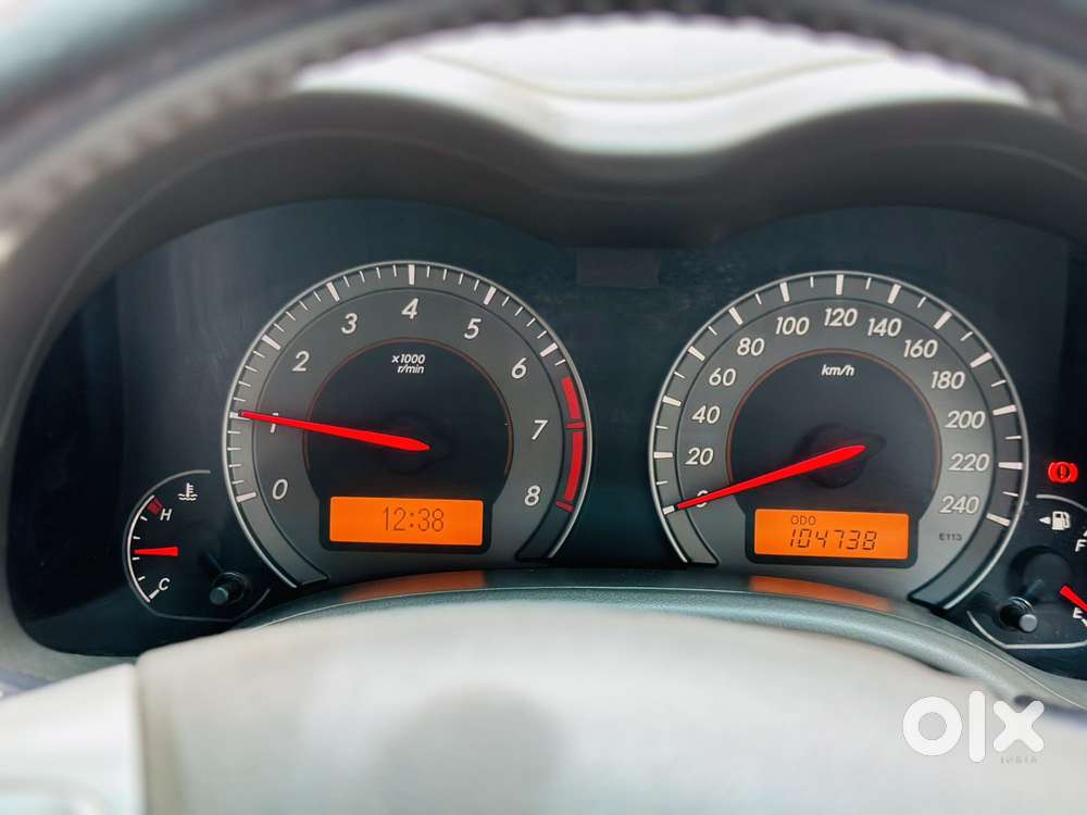Toyota Corolla Altis 1.8g Limited, 2010, Petrol