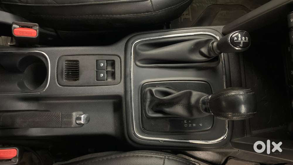 Mahindra Thar Lx 4-str Hard Top At, 2021, Petrol