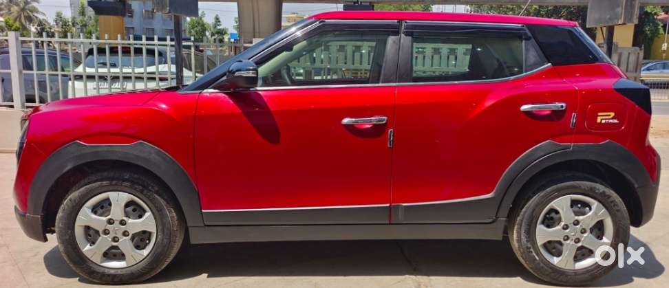 Mahindra Xuv 3xo Mx3, 2024, Petrol