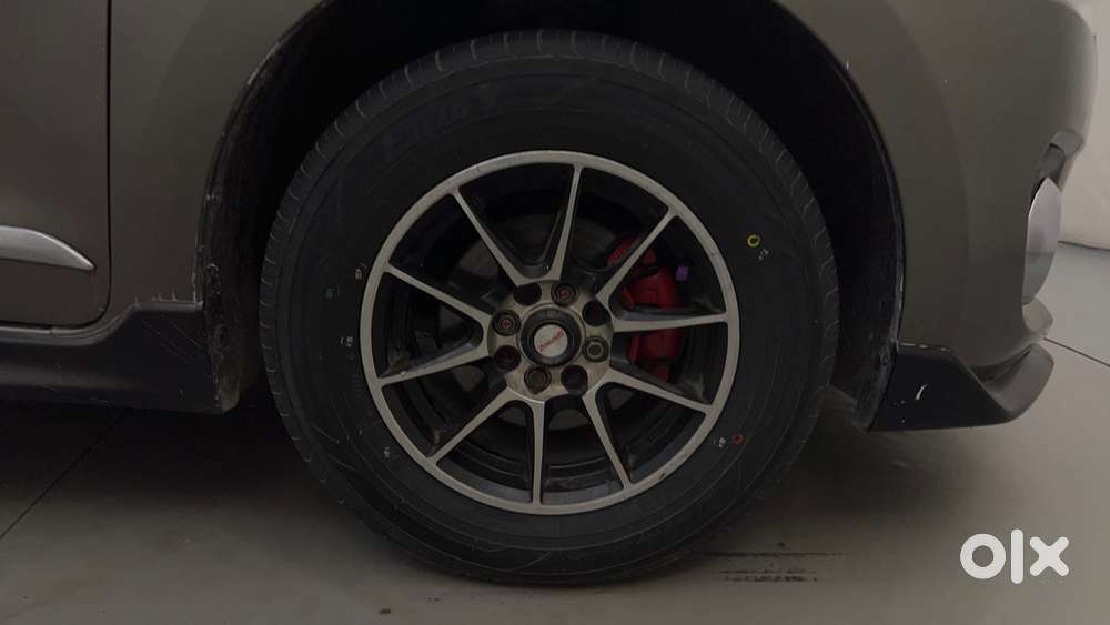 Maruti Suzuki Swift Amt Vvt Vxi, 2022, Petrol