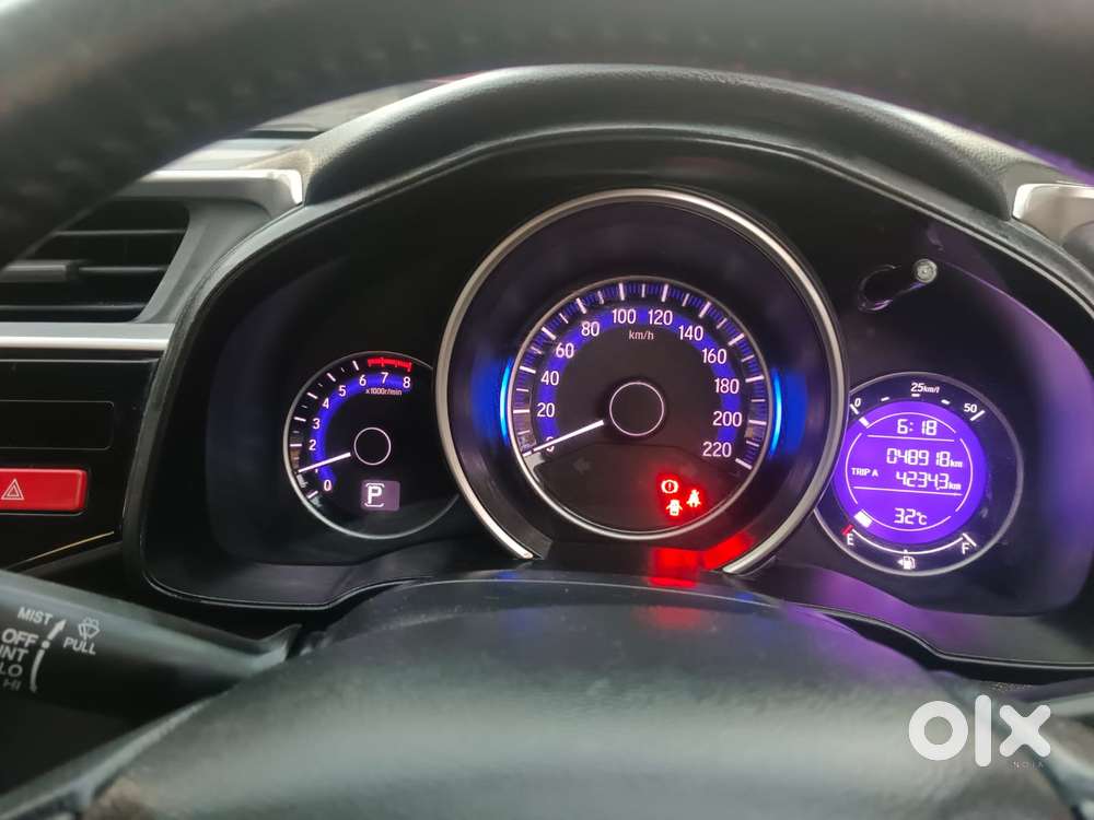 Honda Jazz V Cvt, 2015, Petrol