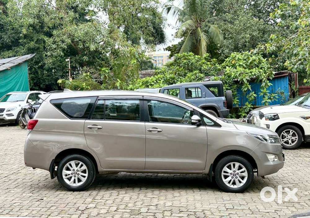 Toyota Innova Crysta 2.7 Gx At, 2017, Diesel