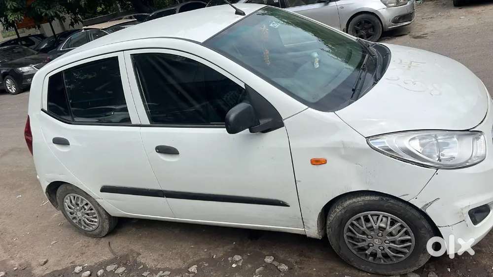Hyundai I10 Gls Petrol 2012