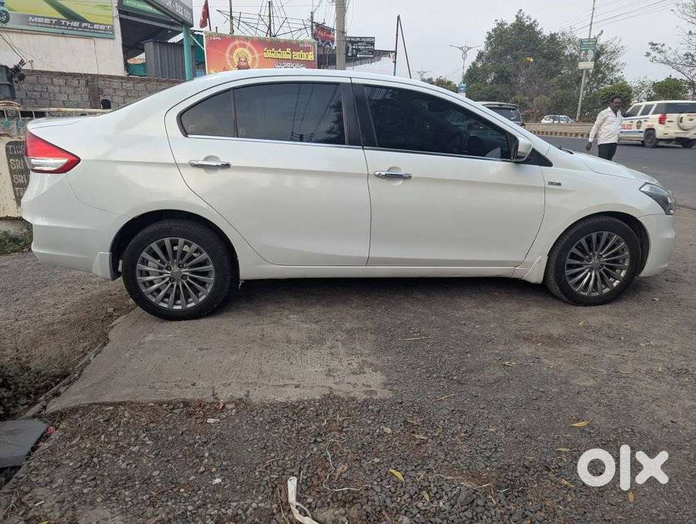 Maruti Suzuki Ciaz Zdi Shvs, 2016, Diesel