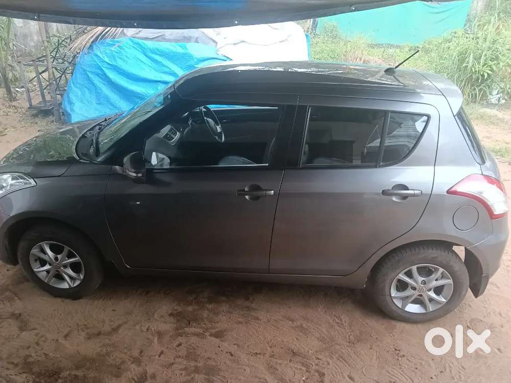 Maruti Suzuki Swift Vxi