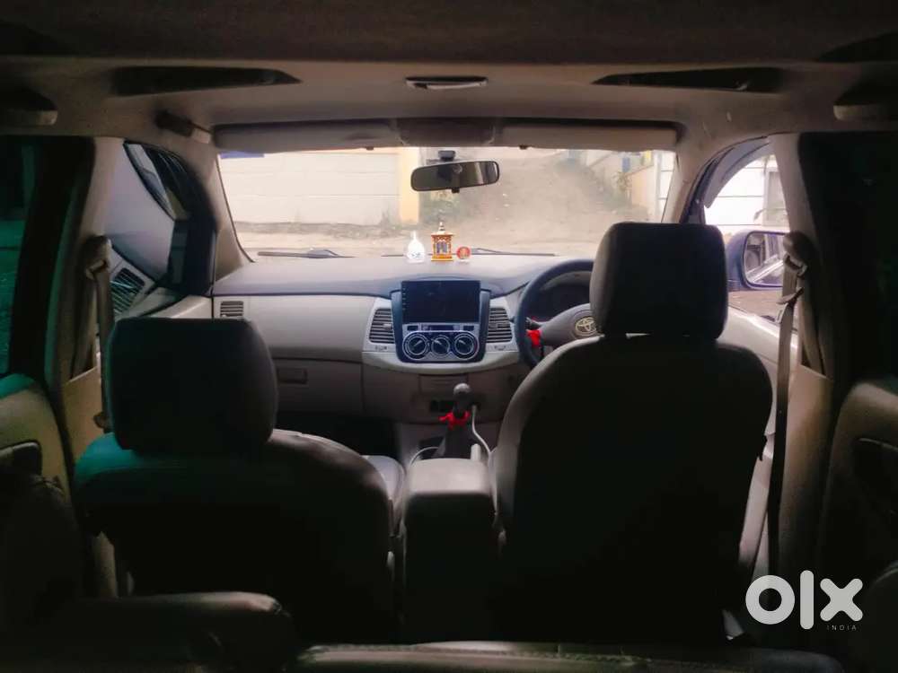 Toyota Innova 2007 Petrol Well Maintained