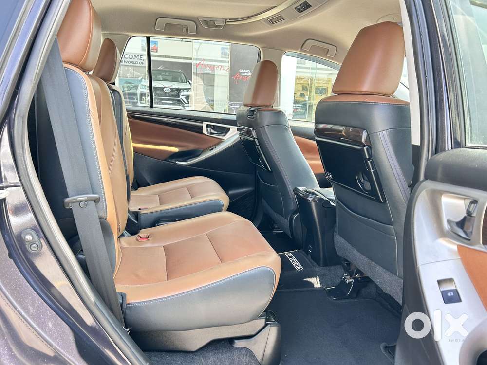 Toyota Innova Crysta Zx 2.4 Diesel 7 Seater, 2021, Diesel