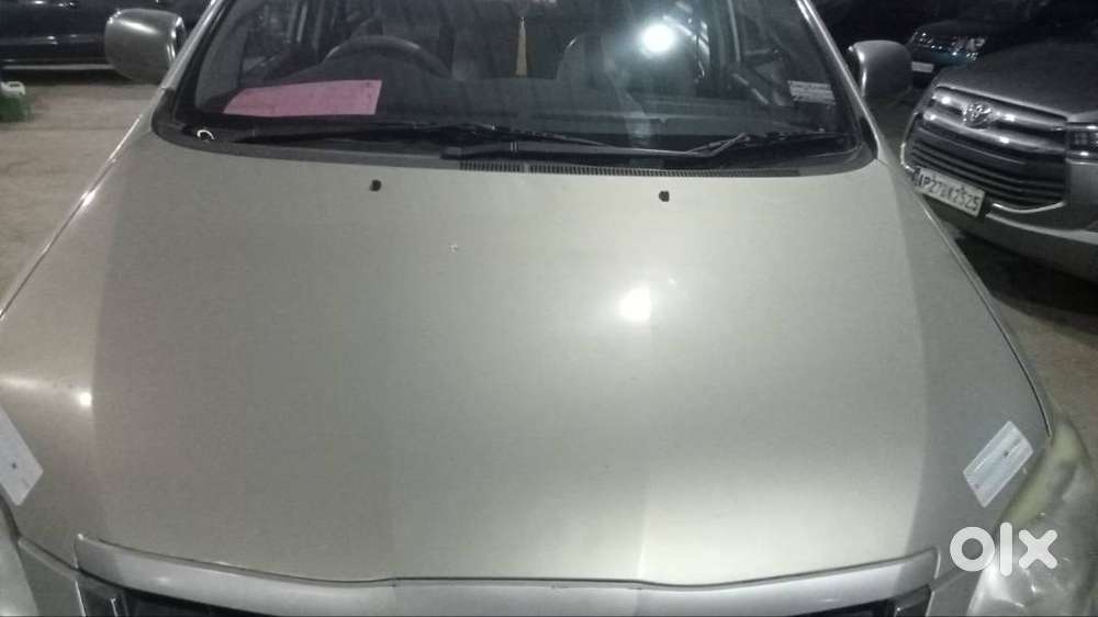Yellow Plate 2015 Innova Maxi Cab 8 Seater