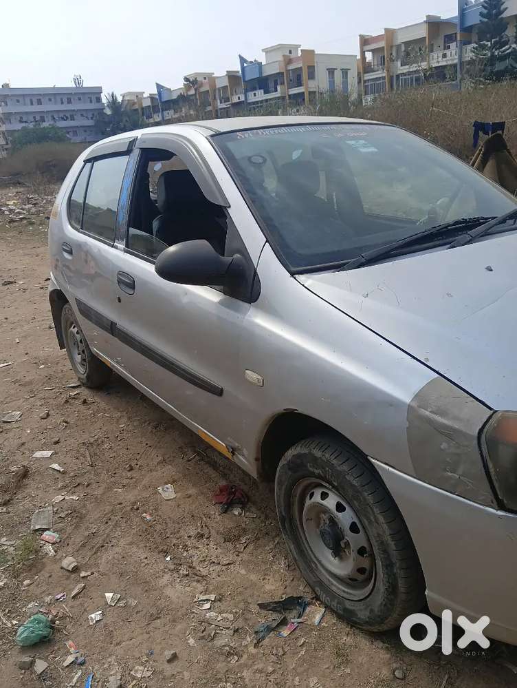 Good Condition Yellow Bord