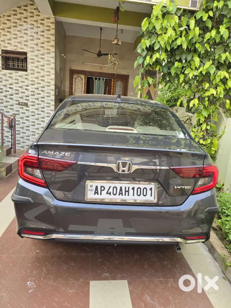 Honda Amaze 2023 Automatic Petrol Well Maintained Sparingly Used