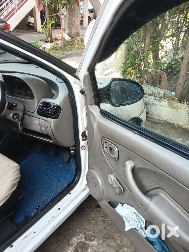2013 Tata Indica V2