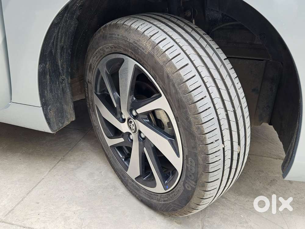 Toyota Glanza 1.2 V, 2024, Petrol