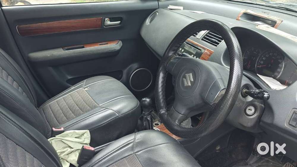 Maruti Suzuki Swift Dzire Vdi Optional, 2011, Diesel