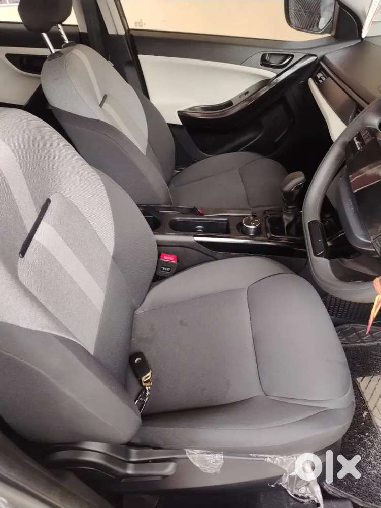 Tata Nexon Pure