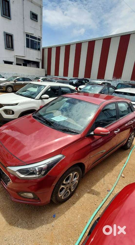 Hyundai I20 Asta (o) 1.2 Mt, 2019, Petrol