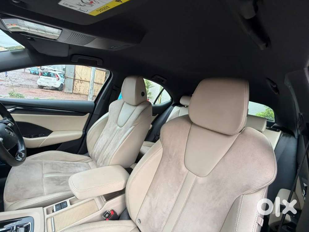 Skoda Octavia 2022 Style 2.0 Tsi Petrol