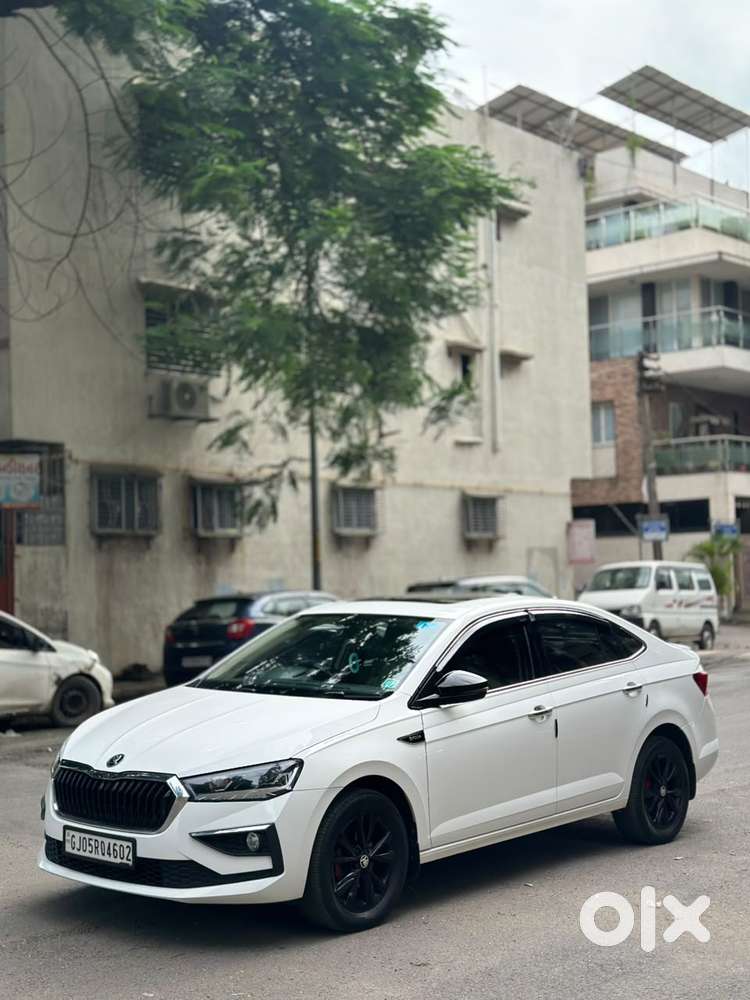 Skoda Slavia, 2022, Petrol