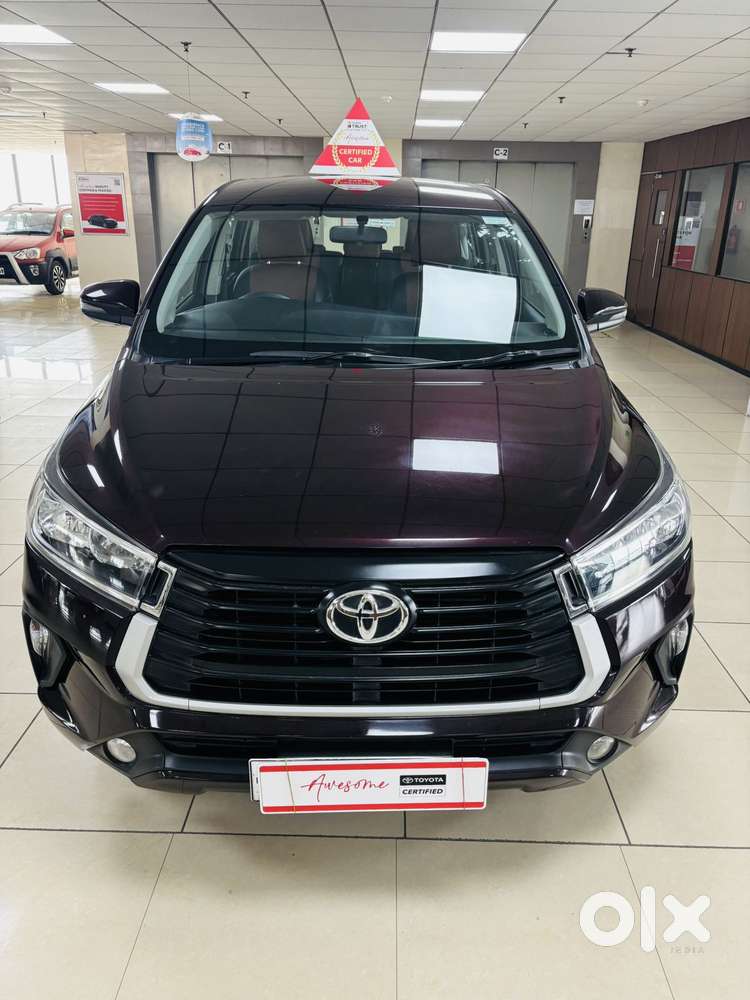 Toyota Innova Crysta 2.4 G Mt 8s, 2022, Diesel
