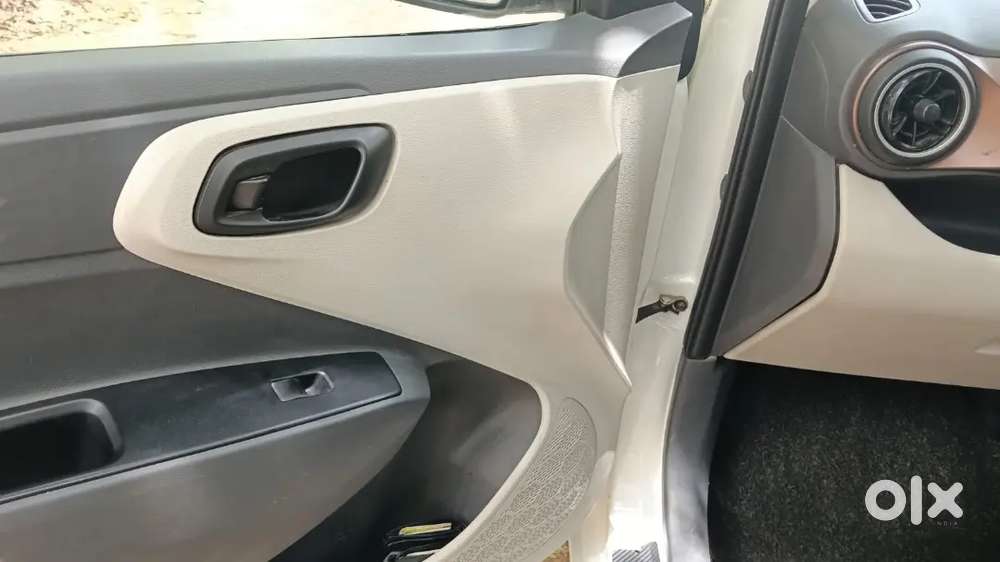 Hyundai Aura 2023 September