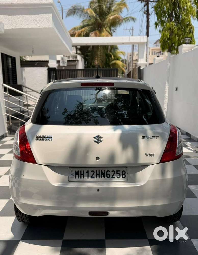 Maruti Swift Petrol 2012