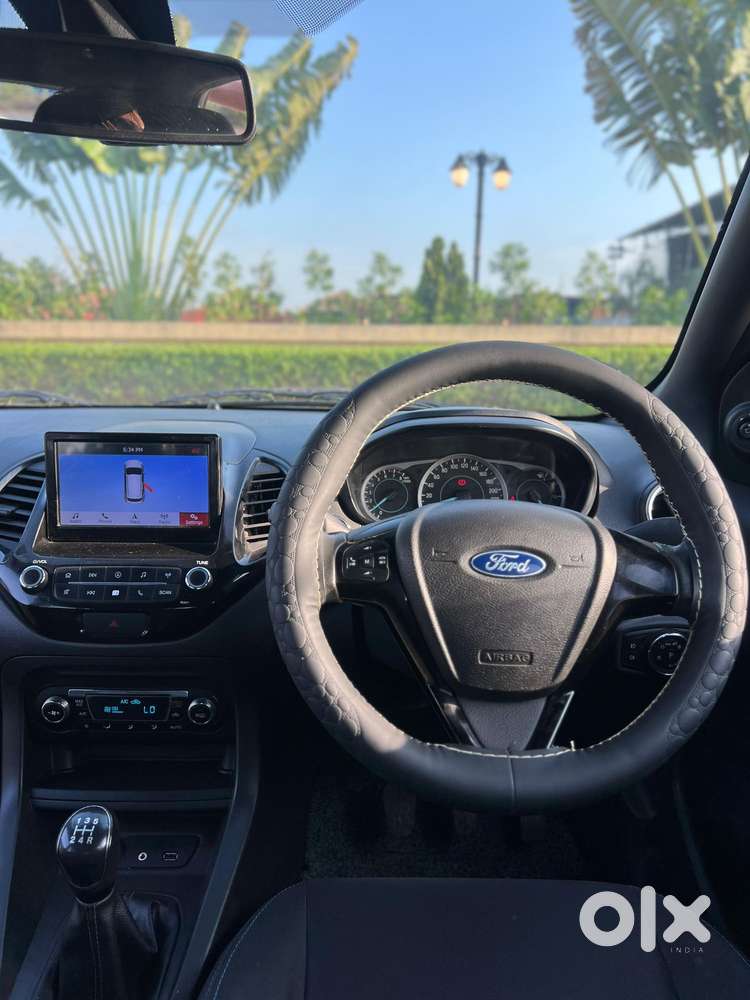 Ford Figo 2012-2015 Petrol Titanium, 2020, Petrol