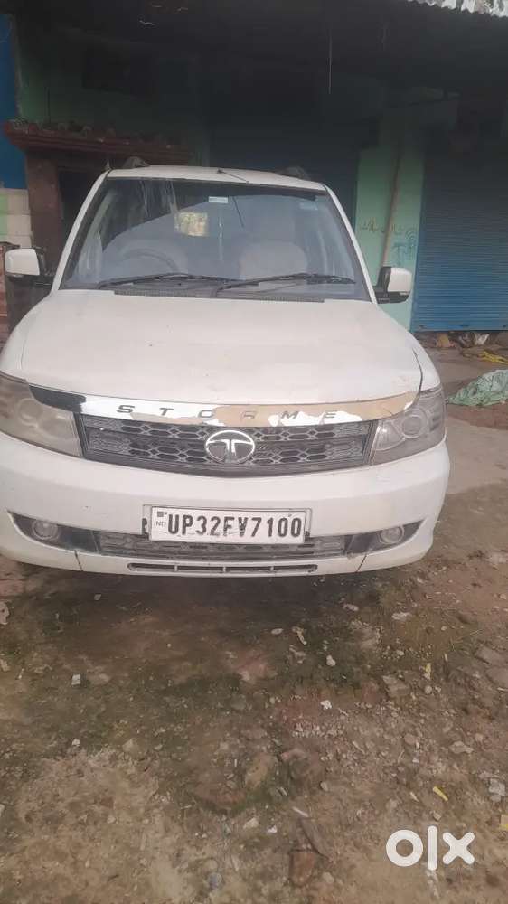 Tata Safari Storme 2014 Diesel 98000 Km Driven
