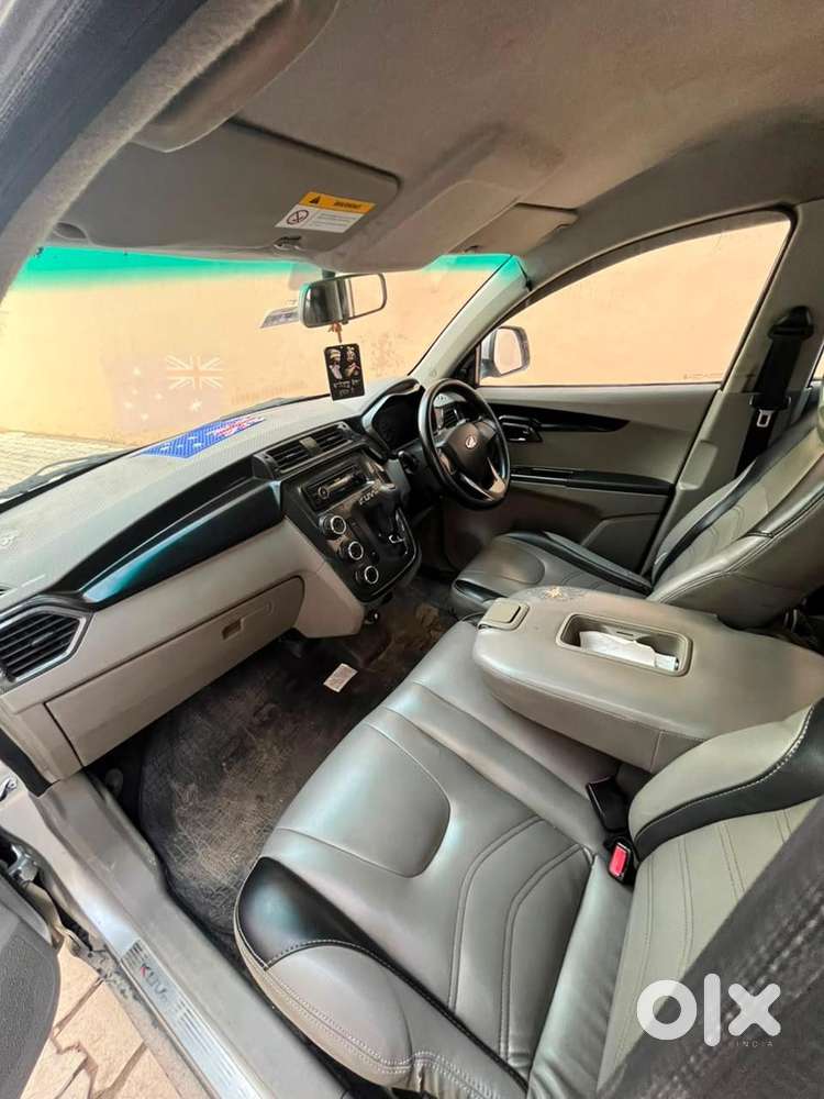 Mahindra Kuv 100 2016