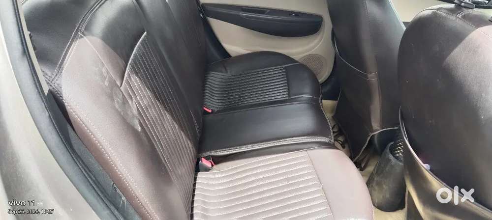 Hyundai I20 Sportz 2012