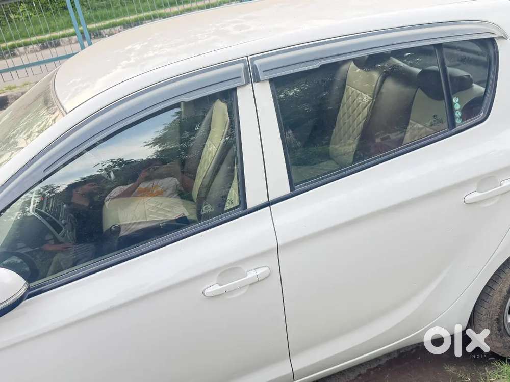 Hyundai I20 2014 Petrol Well Maintained
