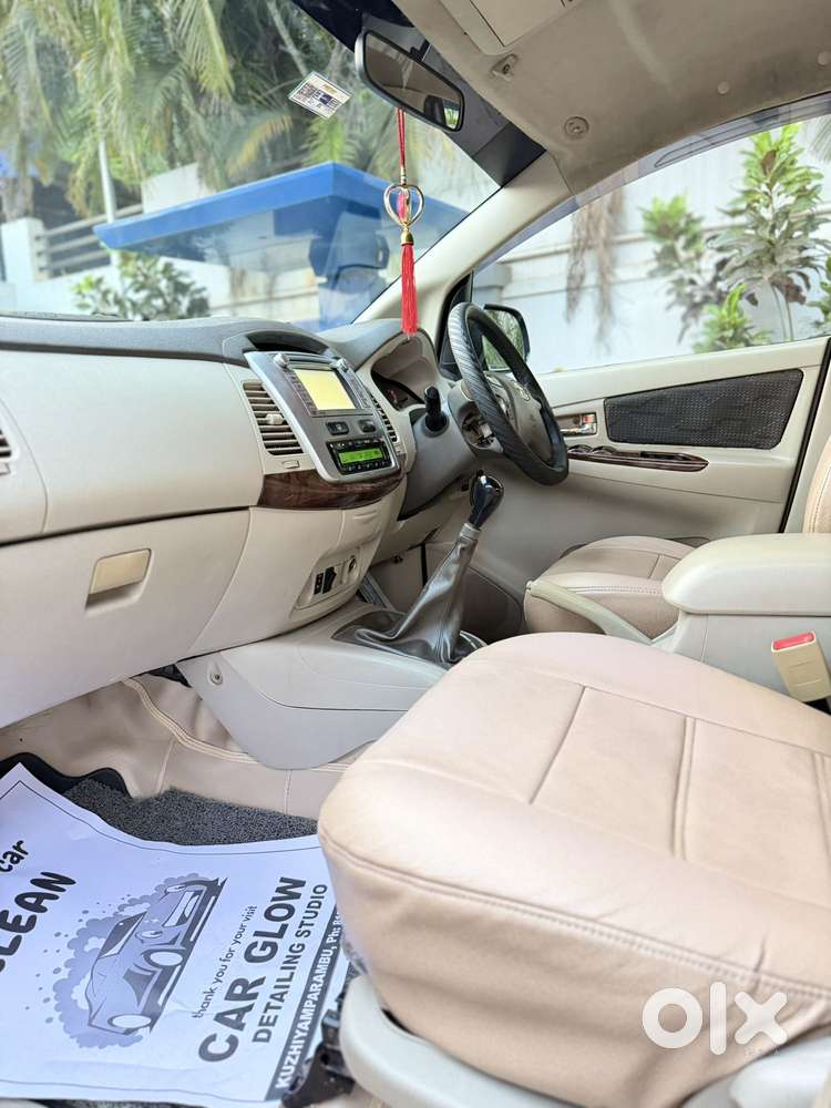 Toyota Innova 2.5 V 7 Str, 2012, Diesel