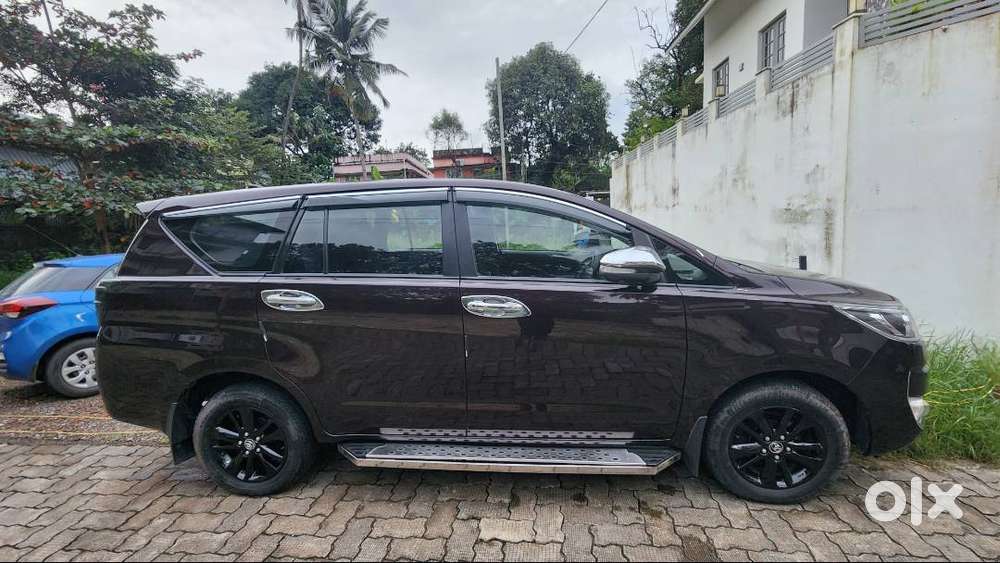 Toyota Innova Crysta 2.8 G Auto,only 46,500 Km &upgraded To Type 4