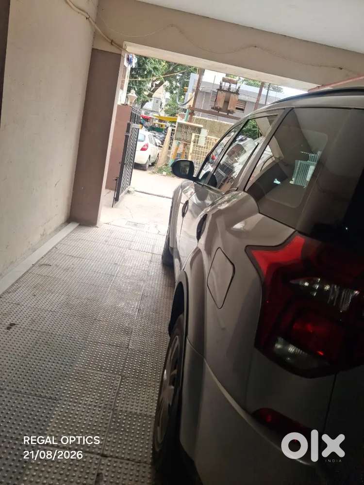 Mahindra Xuv500 2.2 W7 2019