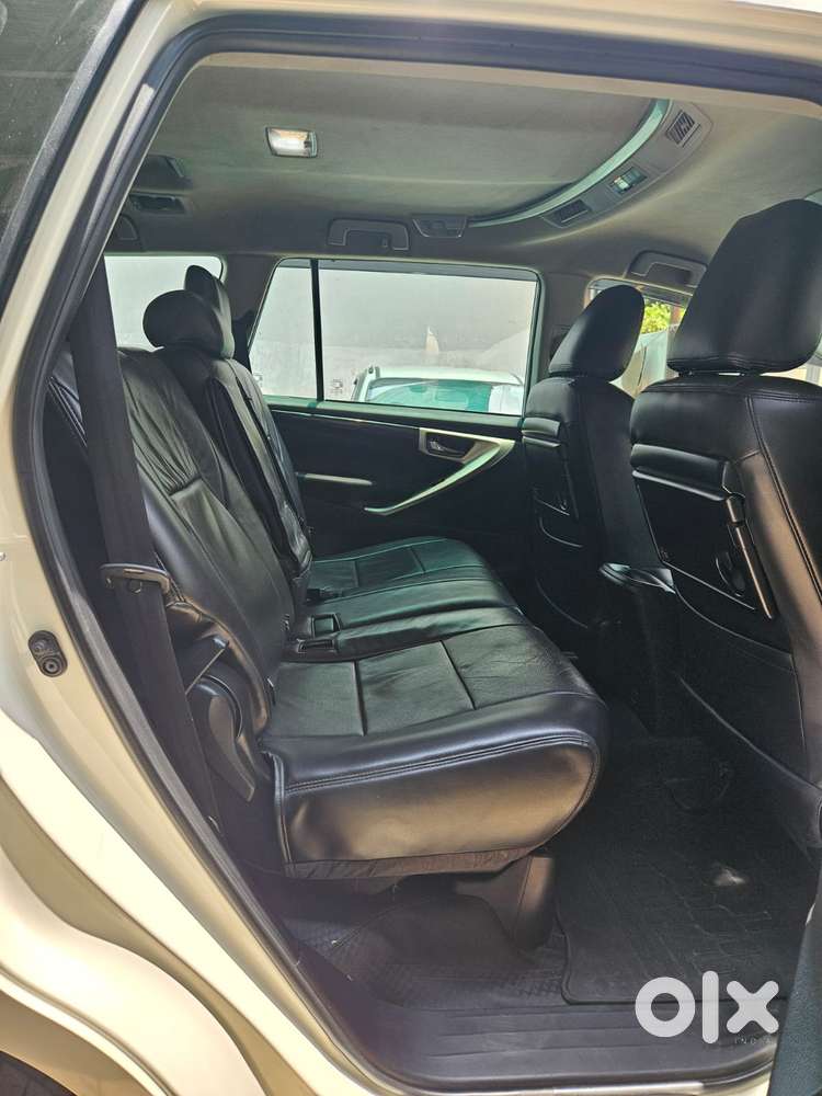 Toyota Innova Crysta 2.4 V 8 Str, 2021, Diesel