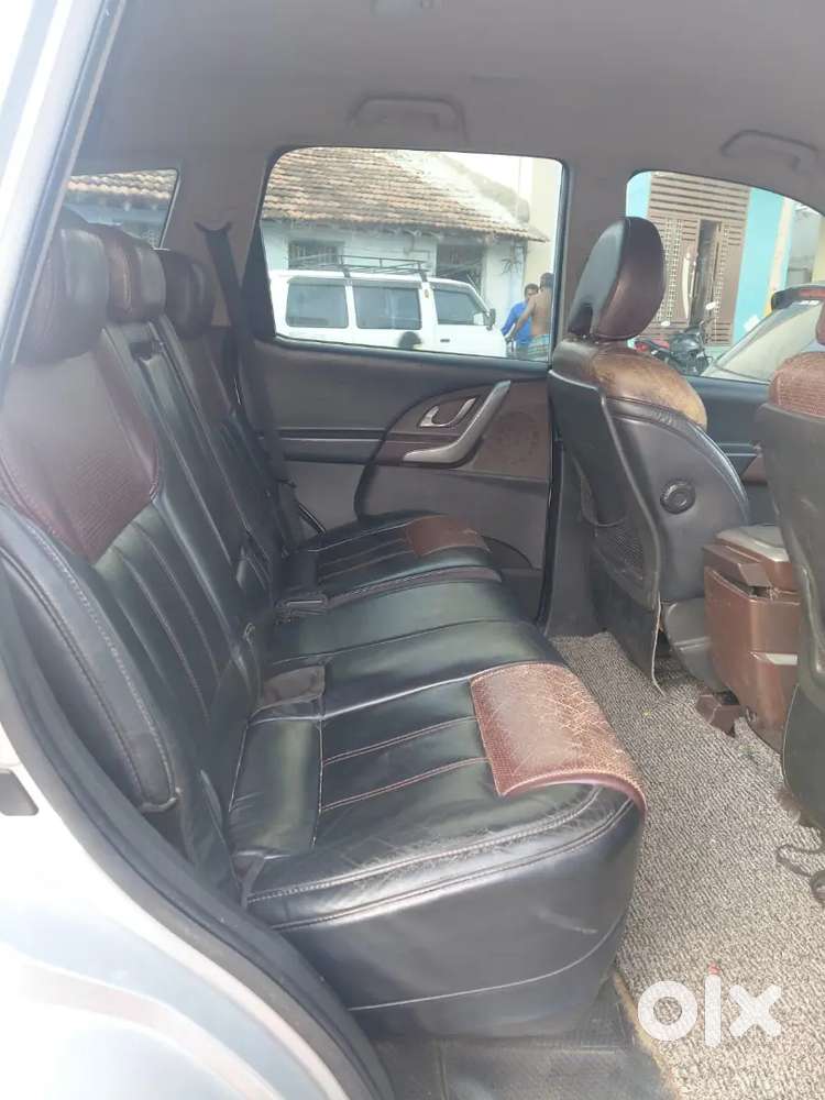 Mahindra XUV500 Diesel Manual 2014