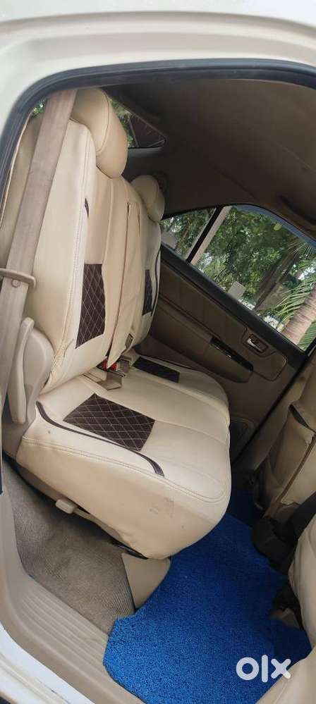 Toyota Fortuner 4x2 At, 2012, Diesel