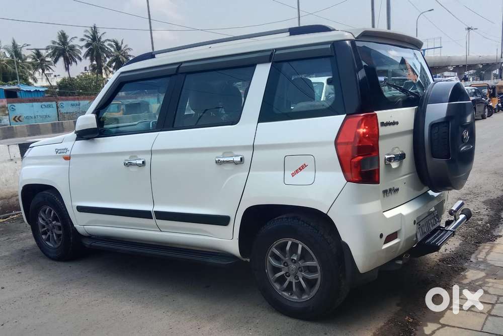 Mahindra Tuv 300 T10, 2018, Diesel