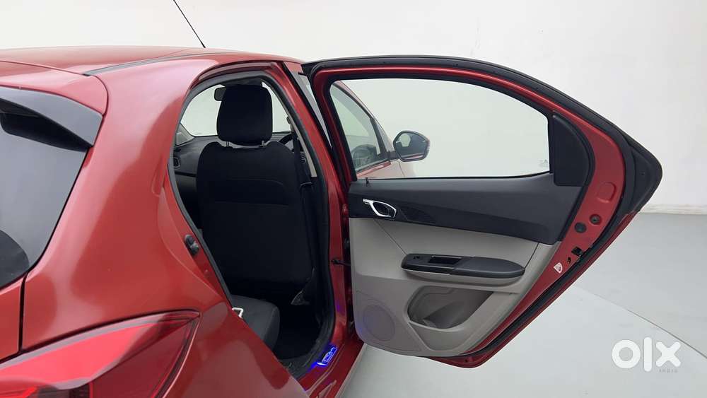 Tata Tiago Xz, 2018, Petrol