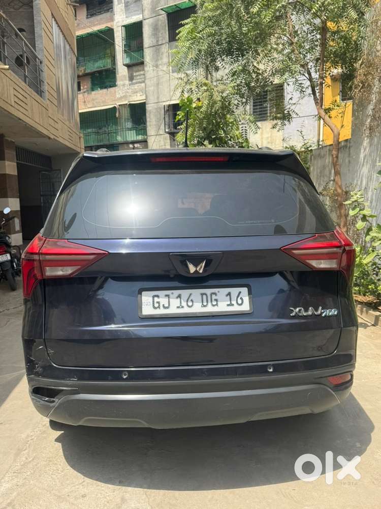 Mahindra Xuv700 2022 Petrol Well Maintained