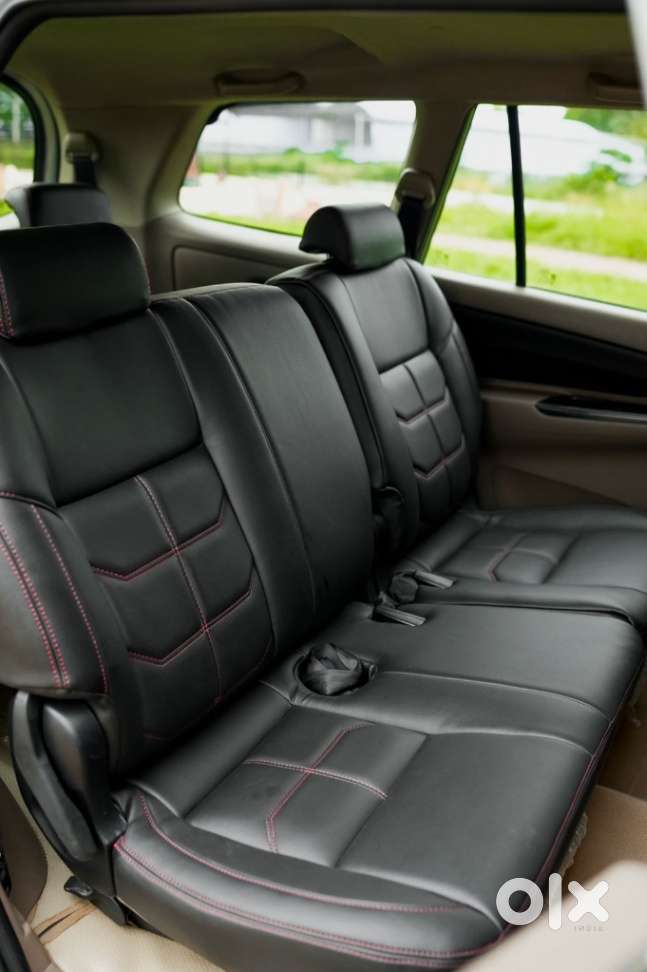 Toyota Innova 2.5 G (diesel) 8 Seater, 2015, Diesel
