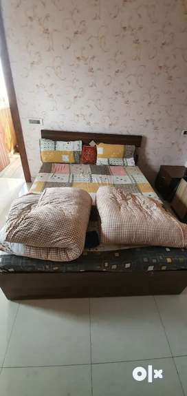 Olx double online bed second hand