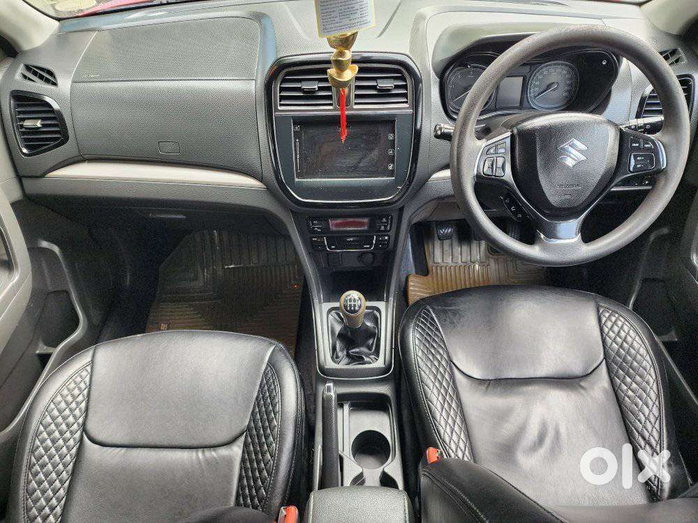 Maruti Suzuki Vitara Brezza Zdi Plus Dual Tone, 2016, Diesel