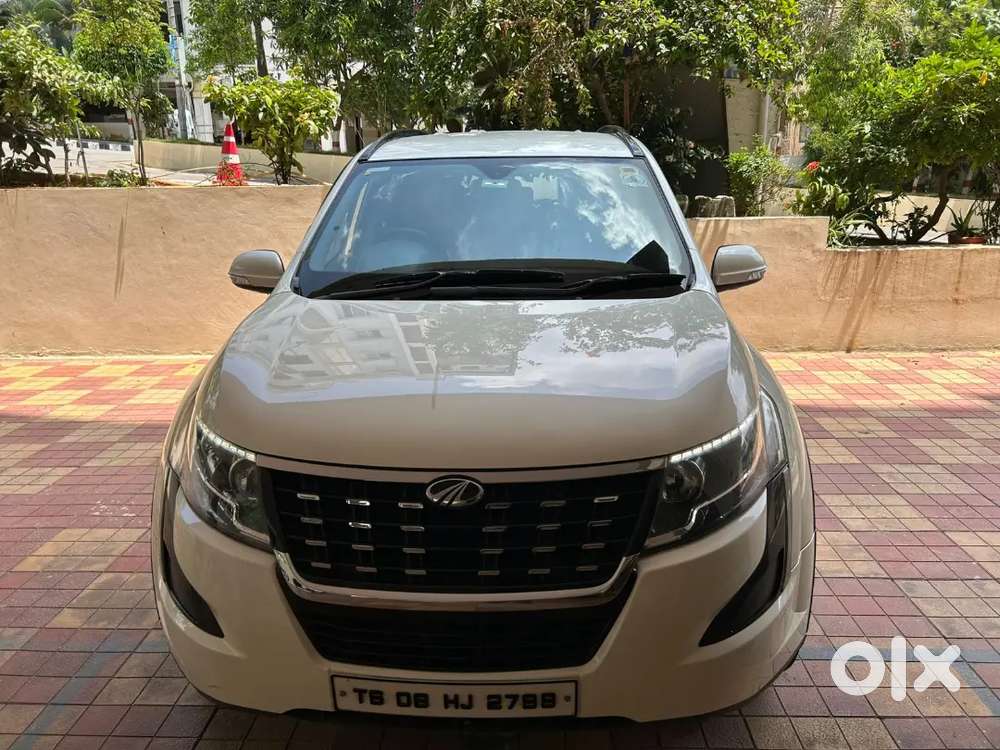 Mahindra Xuv500 W7 – 2020  1st Owner  Manual  65,000 Km