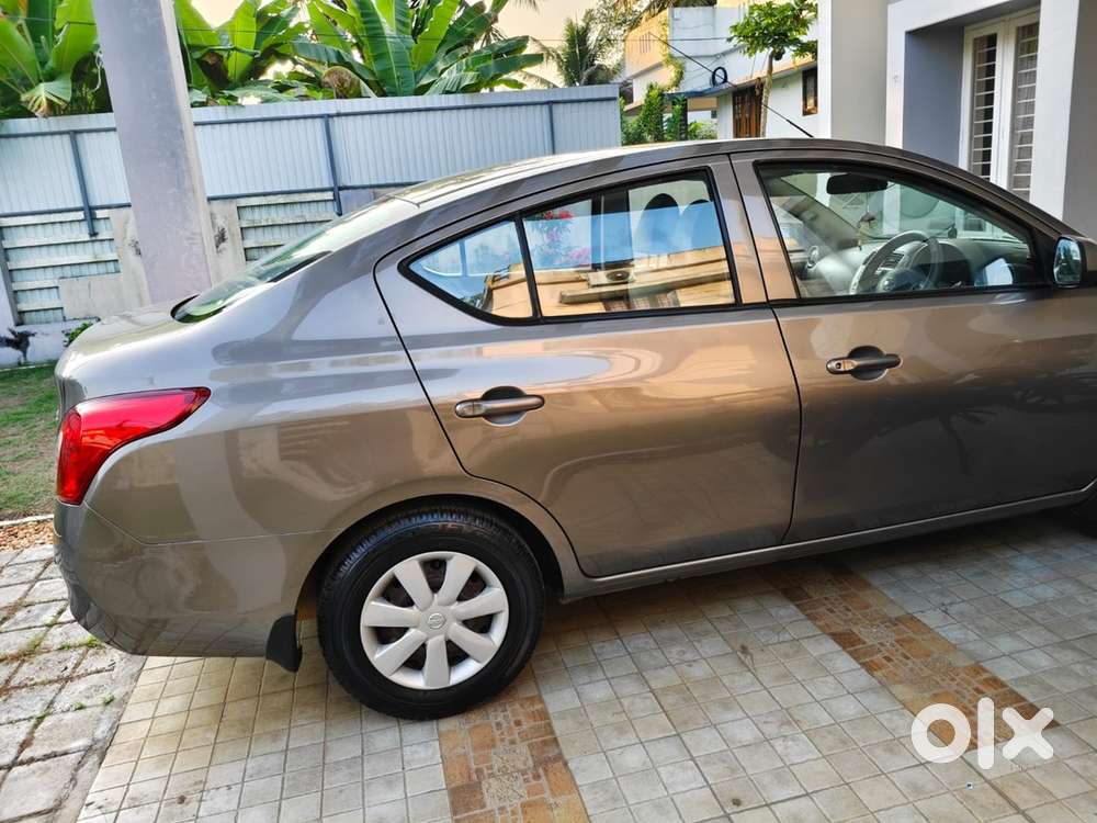 Nissan Sunny 2013 Model